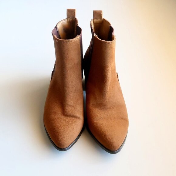 Nine West Brown Suede Almond Toe Block Heel Chelsea Ankle Boots / Booties 7.5 - Picture 3 of 15